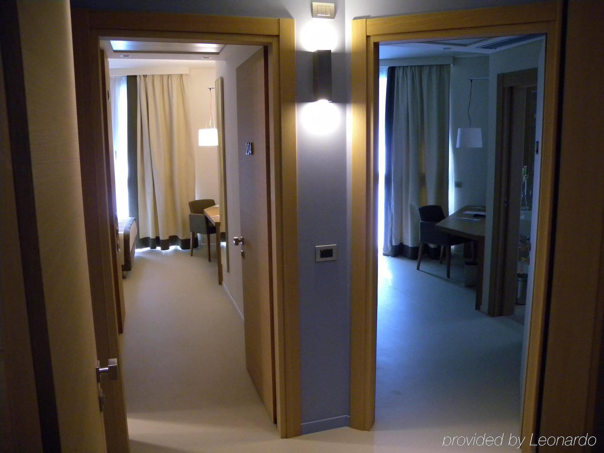 Hsm Hotel San Martino Garbagnate Monastero Room photo